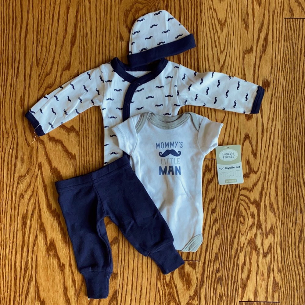 NWT 4 Pc Layette set.